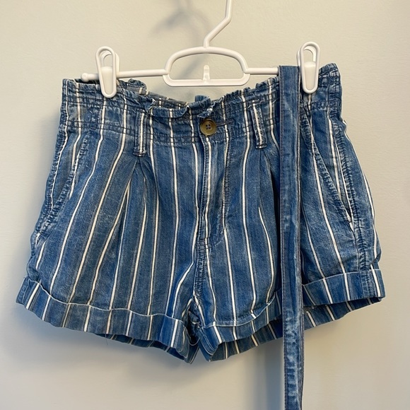 PACK OF THREE SHORTS - Picture 7 of 8